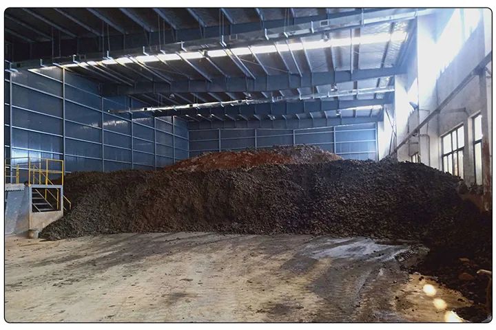 潔匠凈化污泥制磚利用高壓噴霧設(shè)備實(shí)現(xiàn)除臭 潔匠凈化污泥制磚利用高壓噴霧設(shè)備實(shí)現(xiàn)除臭