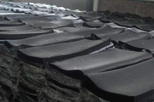 輪胎、膠帶等橡膠工業(yè)刺鼻異味，的凈除臭劑專用配方快速解決！